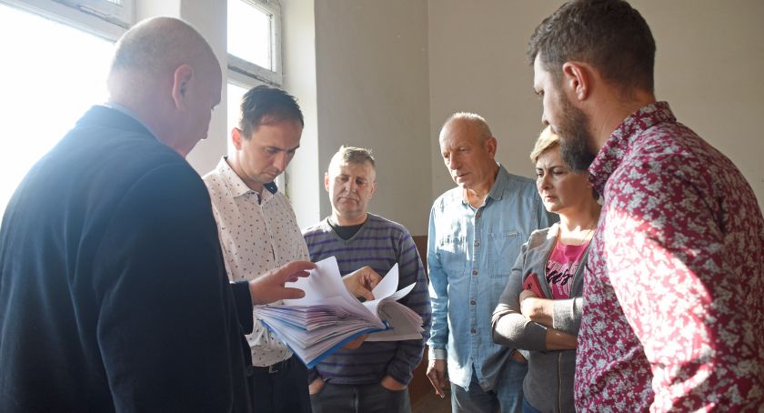 Wiejski Ośrodek Aktywności Społecznej w Grądach  - infrastruktura społeczna dla mieszkańców wiosek Grądy, Sławiec, Grzymały