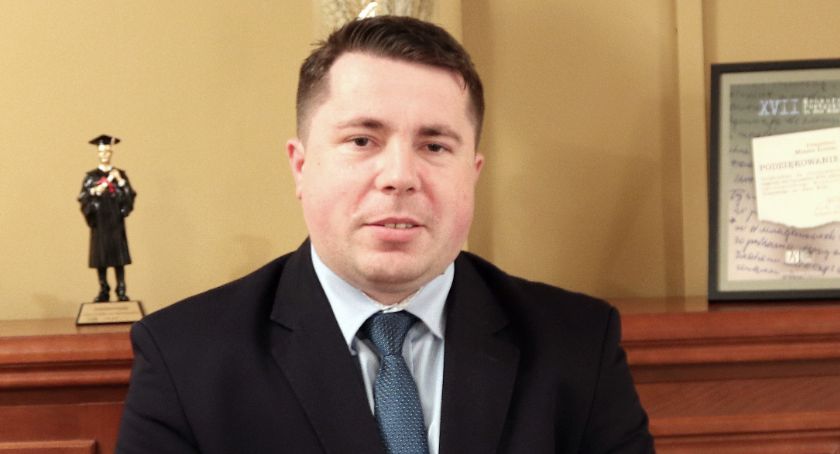 Stypułkowski: W Radzie Miejskiej brakuje dialogu