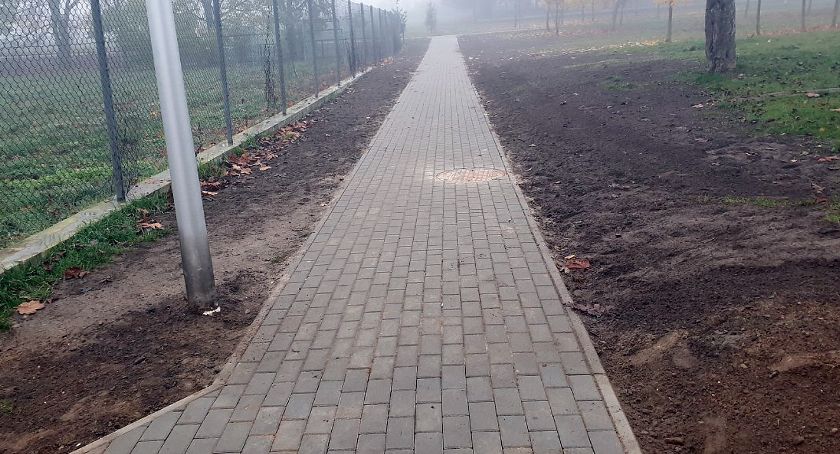 Nowy chodnik będzie służył mieszkańcom [FOTO]