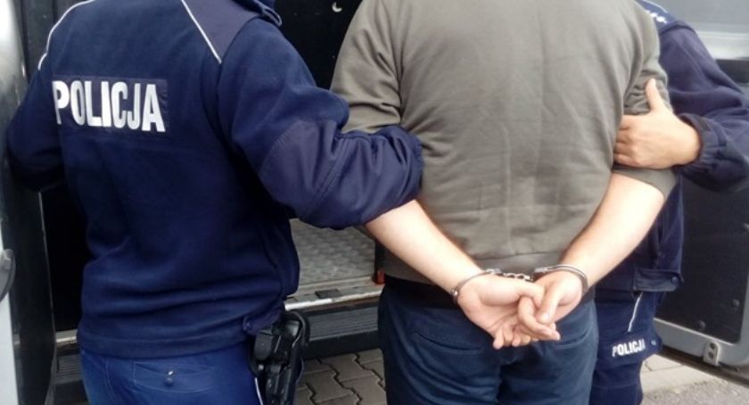 Łomża: Czterech mężczyzn zamieszanych w obrót narkotykami 