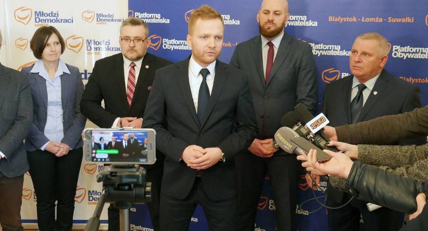 Inni radni też nie uczcili pamięci Juliusza Paetza
