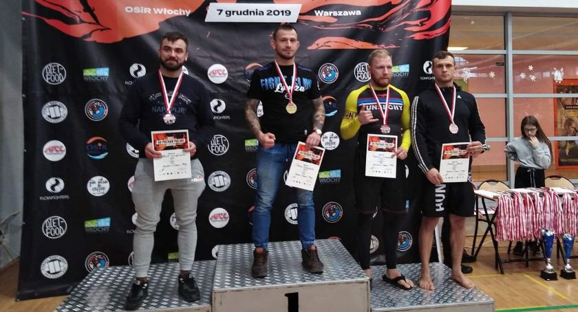 Złote medale zawodników Fight Club Łomża [FOTO]