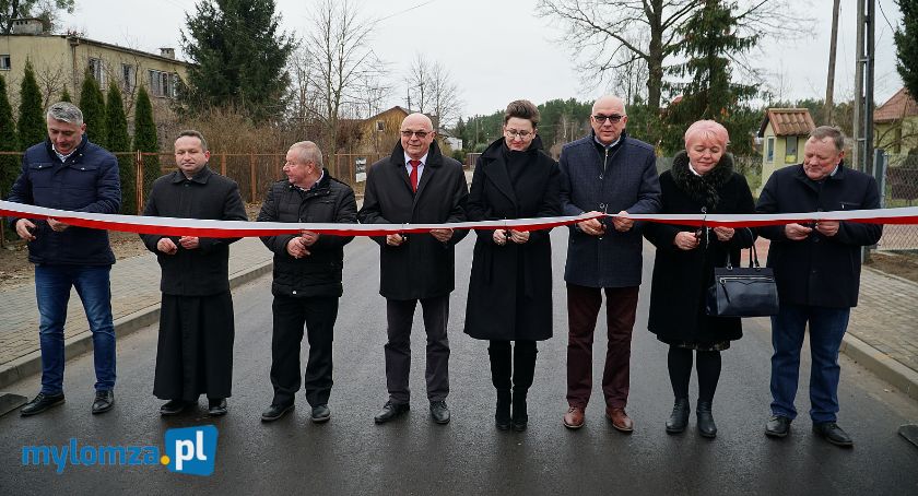 W Kuziach mają asfaltową drogę [FOTO]