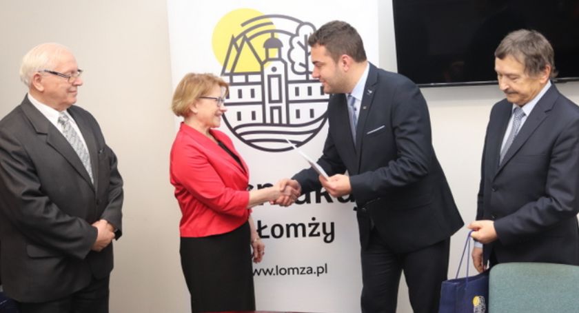 Najlepsze prace magisterskie i dyplomowe o tematyce łomżyńskiej [FOTO]