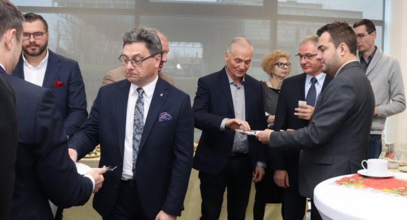 Łomżyńscy przedsiębiorcy podzielili się opłatkiem [FOTO]