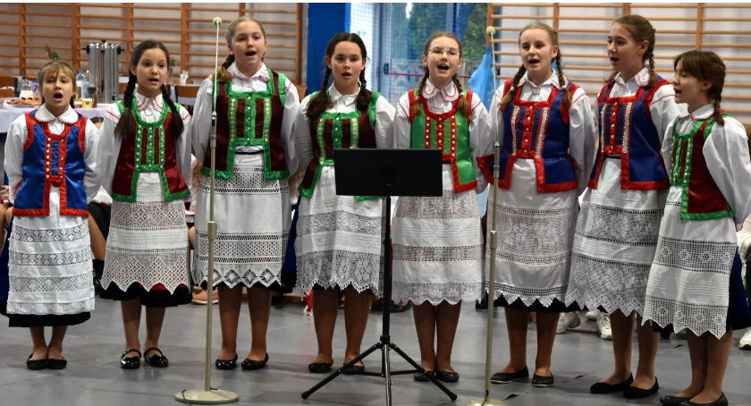Tradycyjny Dzień Świąteczny w Nowogrodzie [FOTO]