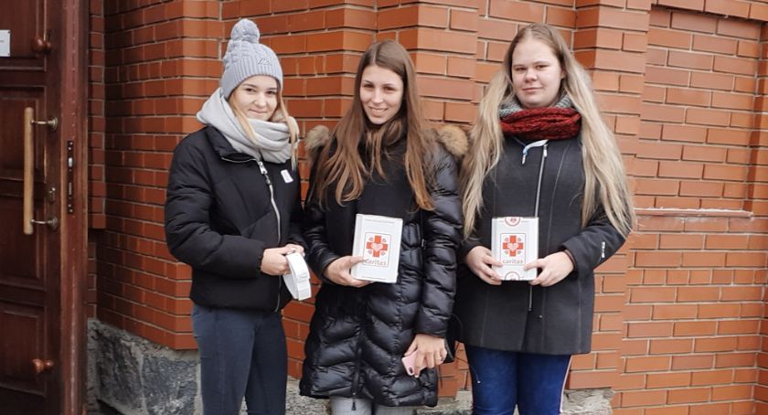 WETA: Akcje społeczne i charytatywne Szkolnego Koła Caritas [FOTO]  