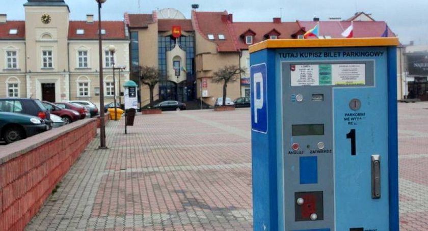 Łomża: Automaty parkingowe na razie nie wrócą