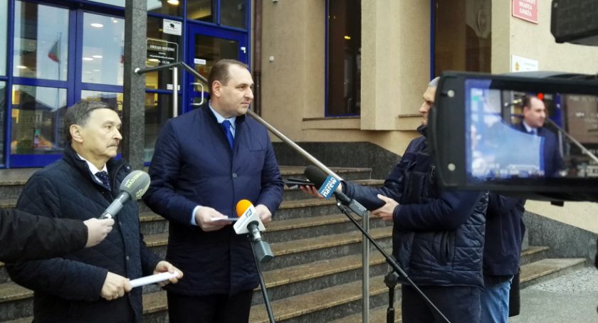 Olszewski i Domasiewicz wspólnie o 