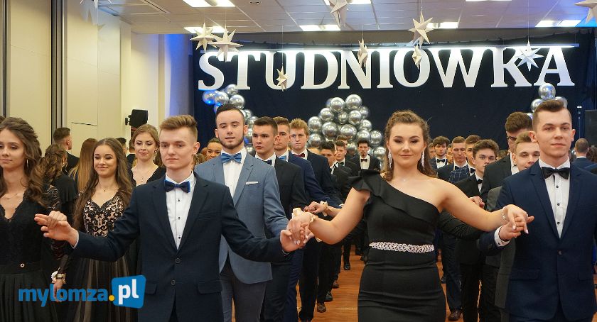 Studniówka w Szkołach Katolickich A.D. 2020 [VIDEO i FOTO]