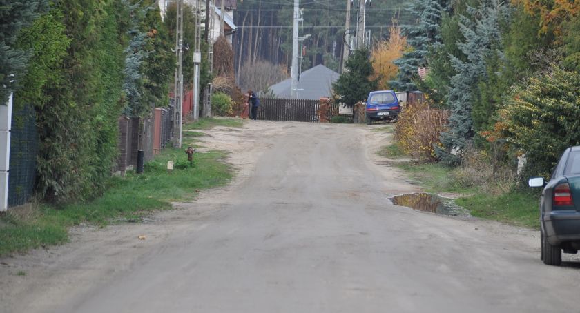 Gmina Łomża rozpoczyna drogowe inwestycje [FOTO]