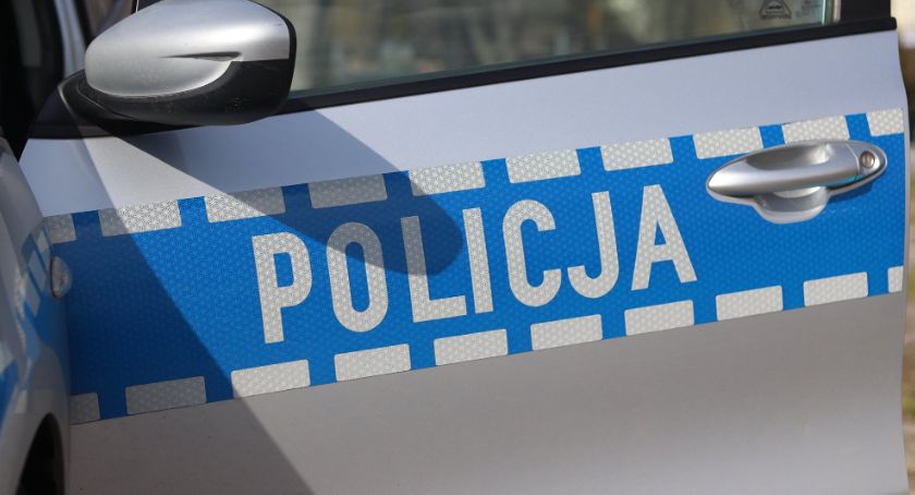 Policjanci prowadzą działania 