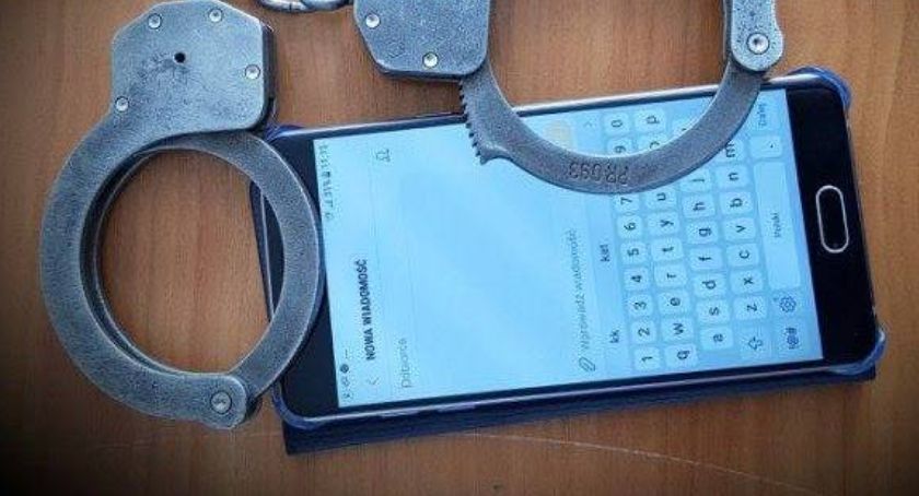 Łomża: Kobieta straciła oszczędności. Plaga SMS-owych oszustów