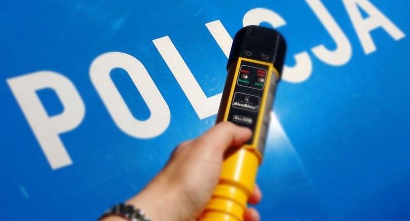 Pijany kierowca ciężarówki wjechał w nasyp