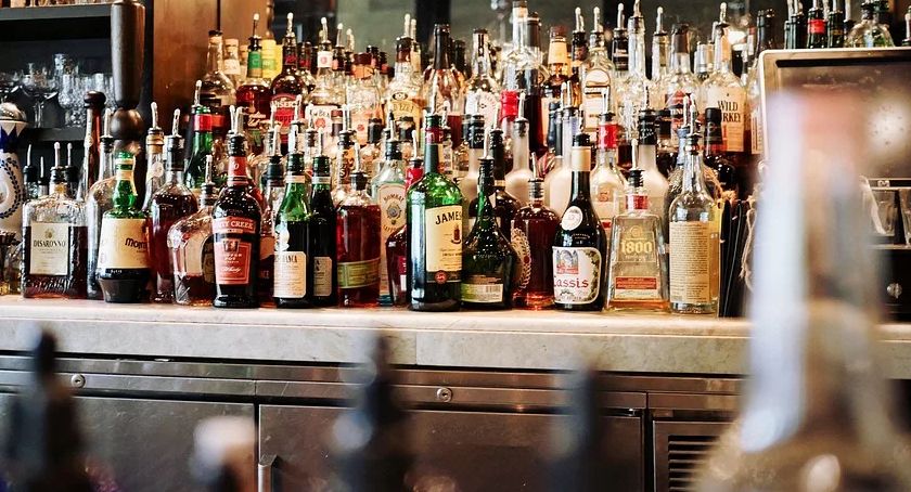 Ile pieniędzy wydano w Łomży na alkohol? Mamy dane