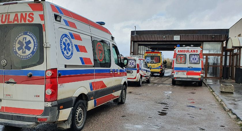 Ze szpitala w Łomży na kwarantannę! Konsekwencje zakażenia dyrektora Roledera