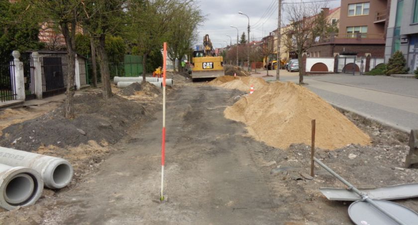 Prace przebiegają bez zakłóceń. Ratusz o inwestycjach drogowych w naszym mieście [FOTO]