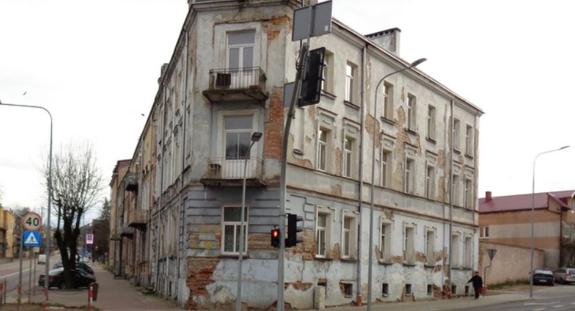 Łomża: Zabytkowa kamienica odzyskuje dawny blask [FOTO]
