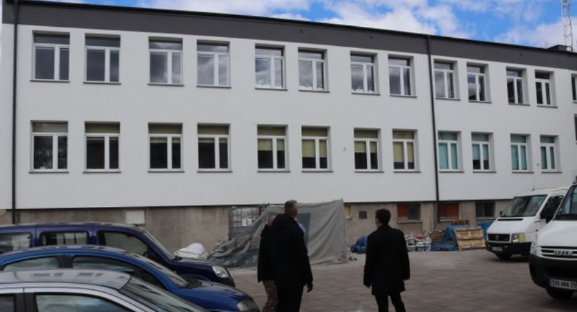 Łomża: Trwa termomodernizacja placówek oświatowych [FOTO]