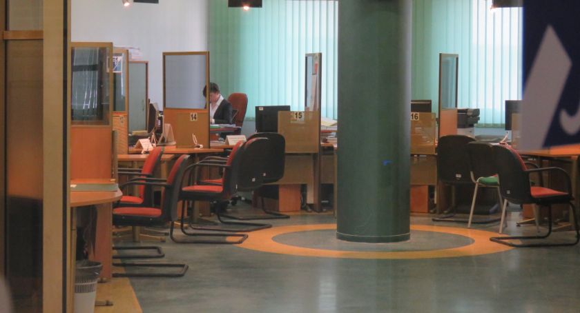 Kolejne wypłaty postojowego w Podlaskiem