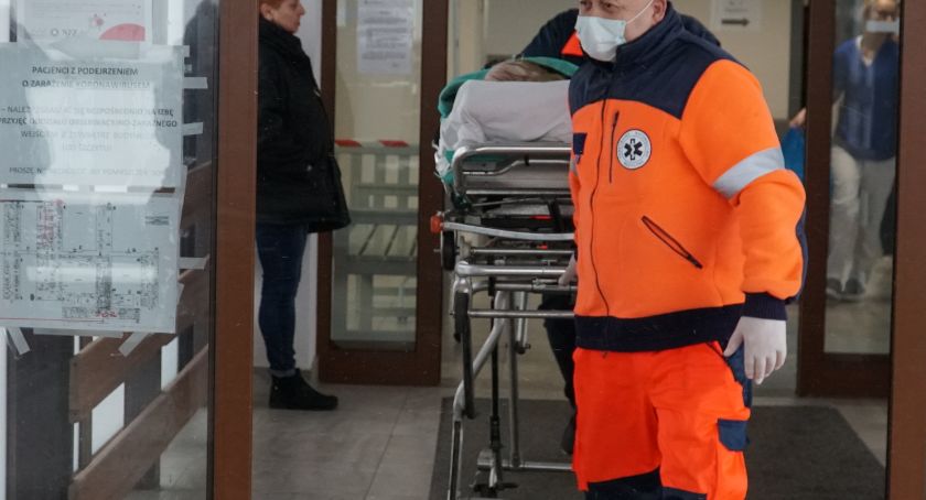 Piąty zgonu z powodu COVID -19. Kolejny w łomżyńskim szpitalu