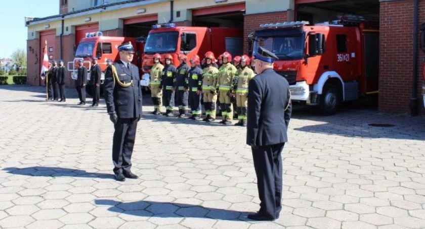 Łomża: Skromne obchody Dnia Strażaka