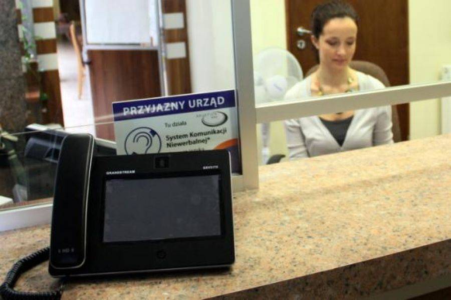 Niepełnosprawni sami załatwią sprawy w urzędzie