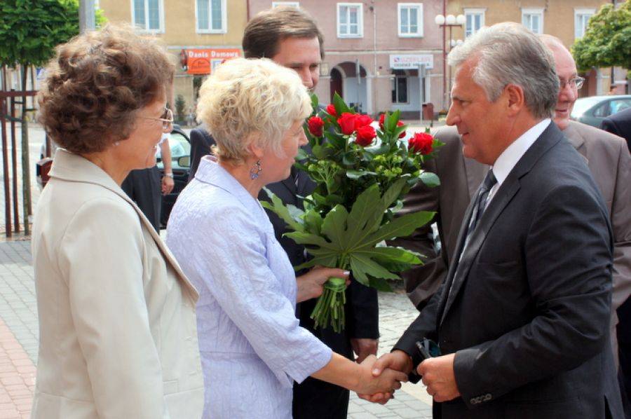 Kwaśniewski, Nałęcz i Mazowiecki w Łomży- galeria FOTO
