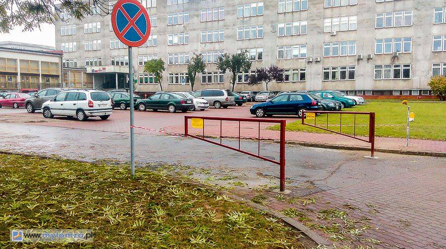 Ratusz zabrał głos w sprawie parkingu przed byłym Urzędem Wojewódzkim