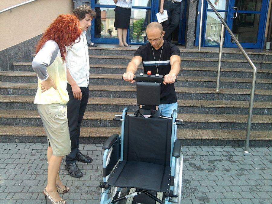 Niepełnosprawni wjadą do urzędu