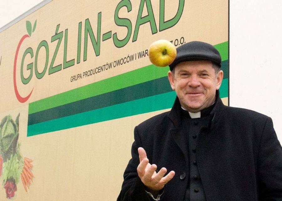 Po jabłka do Parafii Krzyża Świętego [FOTO]