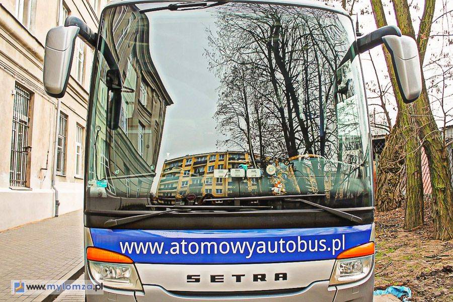 Atomowy Autobus zawitał do Łomży [FOTO]
