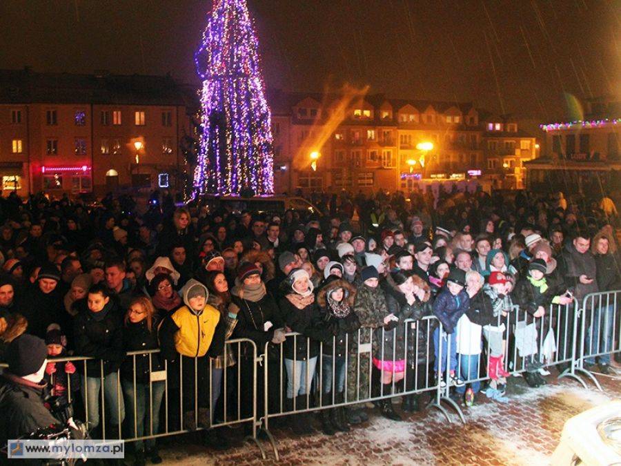 [NA ŻYWO] Łomżyńska Noc Sylwestrowa 2015 na Starym Rynku. Powitaj z nami Nowy Rok!