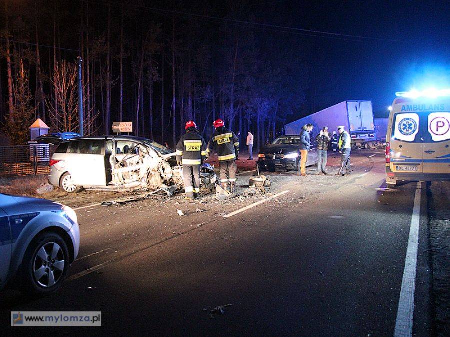 Wielki karambol i zablokowana DW 677 [FOTO]