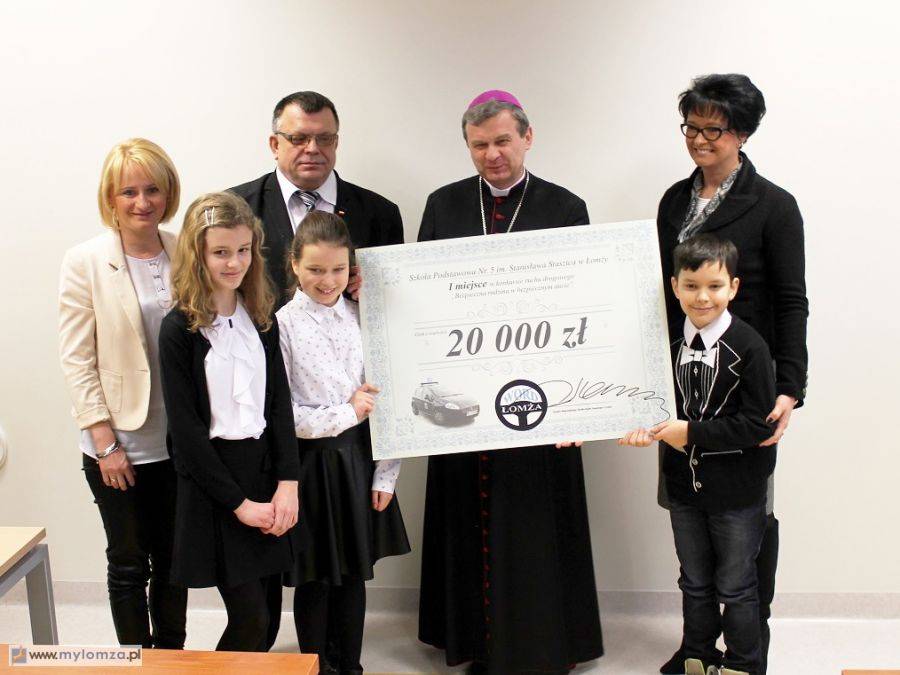 Czeki dla szkół. WORD nagrodził zwycięzców konkursu [FOTO]