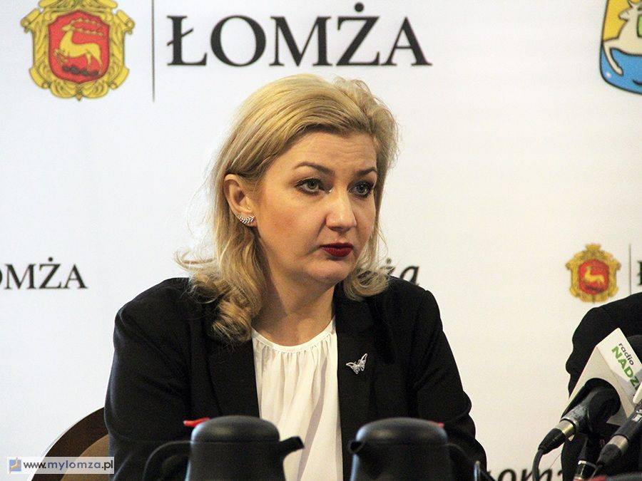 Zmiany w systemie edukacji z perspektywy władz Łomży