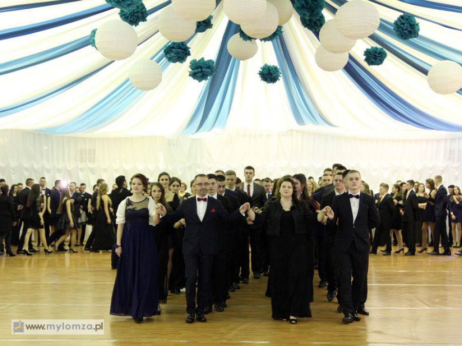 Maturzyści z Mechaniaka bawili się na Studniówce [FOTO]