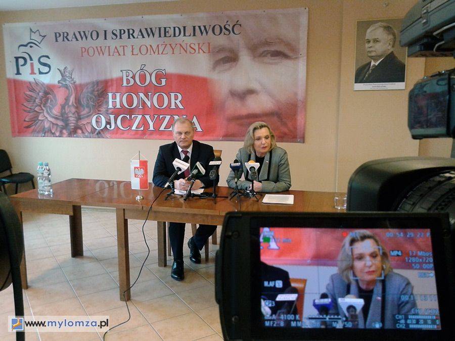 Anna Maria Anders na konferencji prasowej w Łomży [VIDEO]