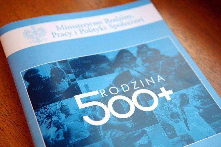 Gazeta Wyborcza: Polacy znaleźli sposób, by dostać 500 złotych również na pierwsze dziecko!