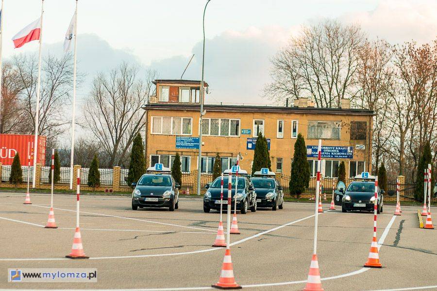 Już 23 osoby usłyszały korupcyjne zarzuty w sprawie załatwiania egzaminów na prawa jazdy!