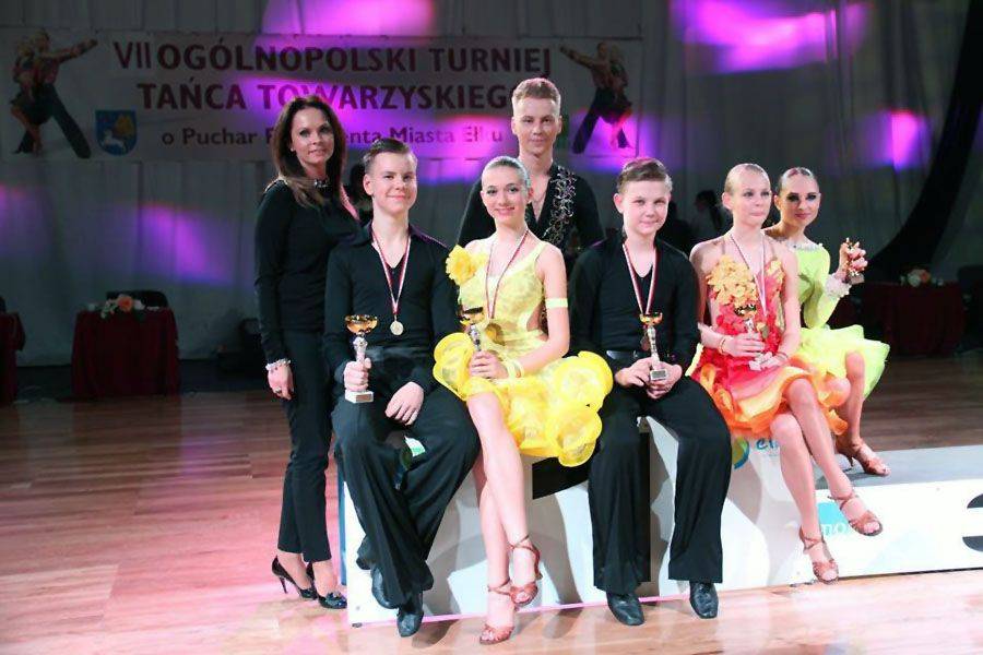 Taneczny weekend łomżyńskich tancerzy z KTT AKAT Łomża w Ełku [FOTO]