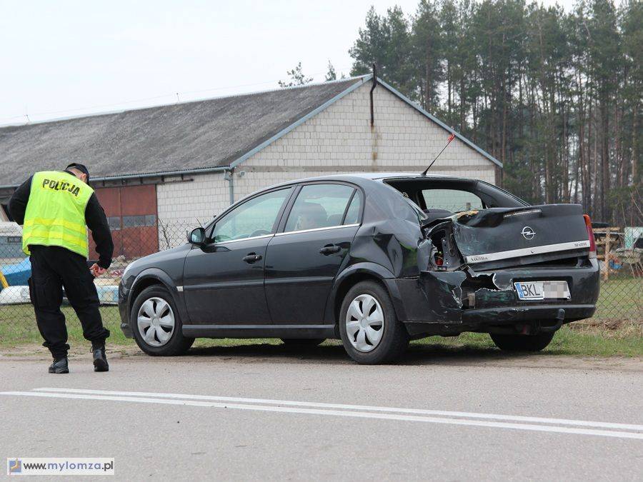 Ruch wahadłowy po wypadku w Sulkach [FOTO]