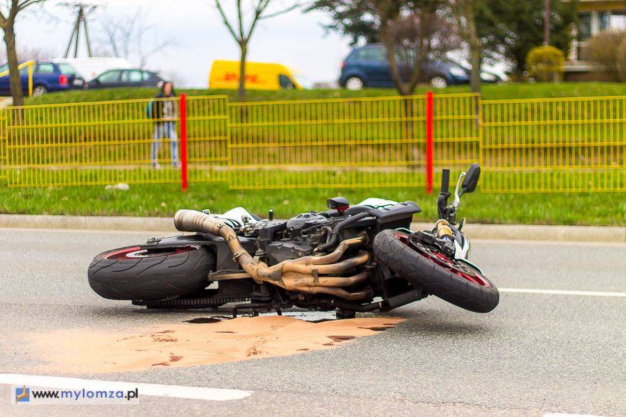 Wypadek przy Venedzie. Motocyklista w szpitalu [FOTO]