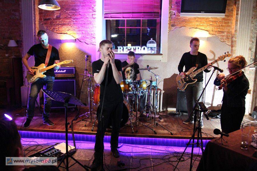 Muzyka, dobra zabawa i… urodziny Firewalk [VIDEO i FOTO]