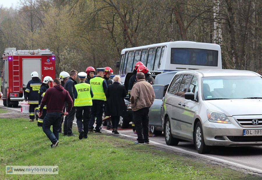 Kolizja trzech aut przed Wygodą [FOTO]