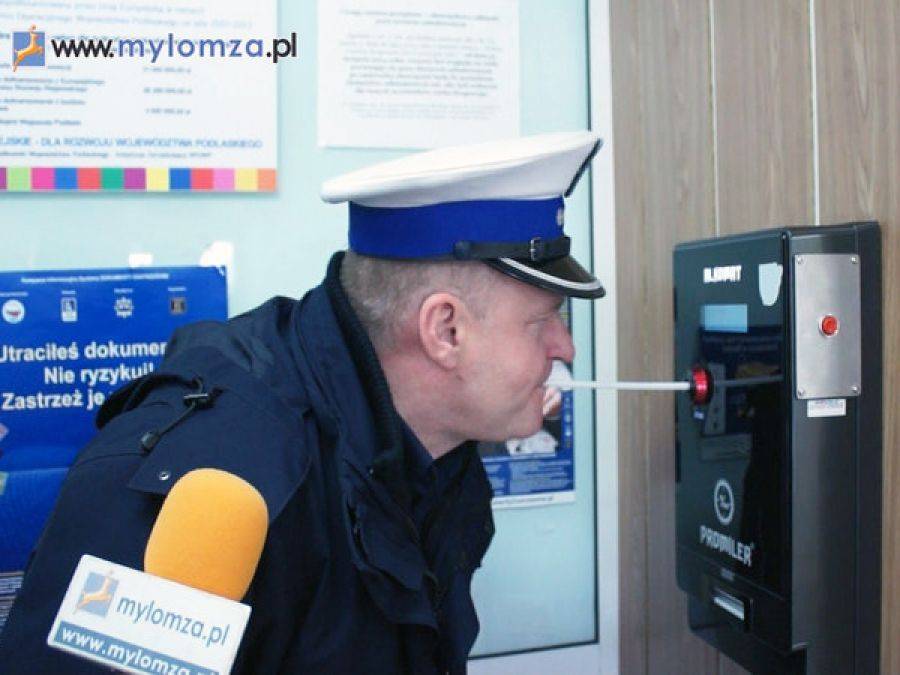 Nietrzeźwy przyjechał dmuchnąć w alkomat