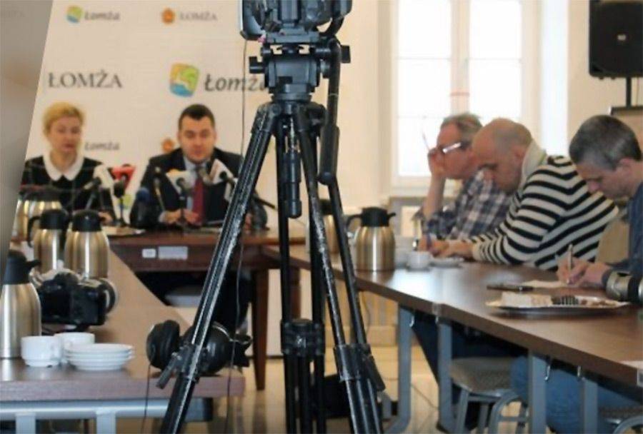 [NA ŻYWO] Prezydent spotka się z mediami