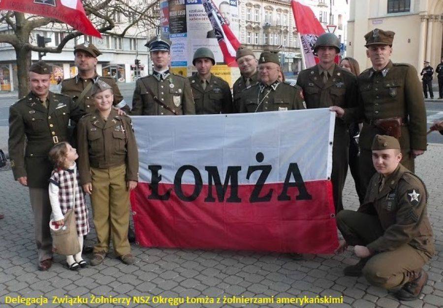 Delegacja ZŻ NSZ Okręgu Łomża w Wiśle, Holiszowie, Pilźnie  i Pradze [FOTO]