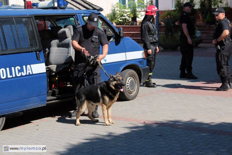 Alarmy bombowe w całej Polsce. W Łomży też!