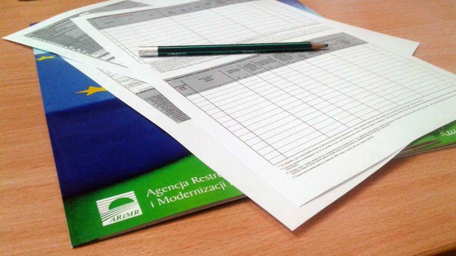 Mniej pieniędzy dla spóźnialskich